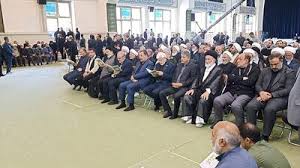 حواشی ختم رهبر شهید انقلاب در مصلا؛ قرائتی و احمدی‌نژاد هم آمدند
