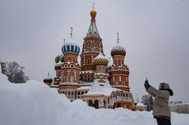 Russia Joins France, Italy, Austria, and Switzerland in Battling New Unprecedented Snowstorms as ‘Snow Apocalypse’ Strikes Freezing Tourism