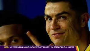 Torcida do Al-Nassr grita o nome de Cristiano Ronaldo após craque se recusar a jogar