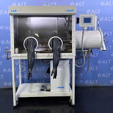 MBRAUN Labstar 1200 Inert Gas Glovebox