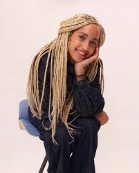 Songcheck Eurovision Song Contest 2026 (33) – Frankreich: „Regarde !“ von Monroe