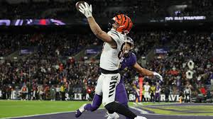 Burrow Returns as Bengals and Ravens Clash Under the Thanksgiving Lights