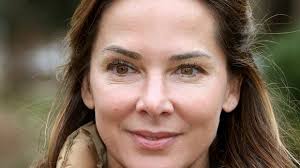 Mélissa Theuriau partage un heureux événement et célèbre l’union de deux êtres chers