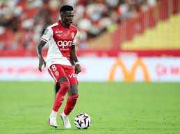 Lamine Camara y Aleksandr Golovin, titulares ante el PSG con Mónaco