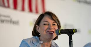 What happens to Amy Klobuchar’s U.S. Senate seat if she runs for governor?