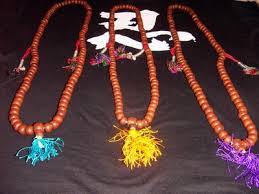 Resultado de imagen para rosarios o malas