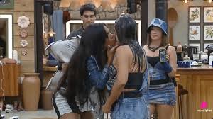 Barraco Explosivo em A Fazenda! Carol Lekker Joga Água e Beija Peões!