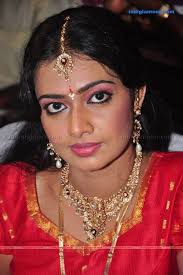 Divya Vishwanath hot photo - Divya-Vishwanath_23454rs