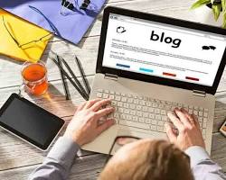 Image of Blogging
