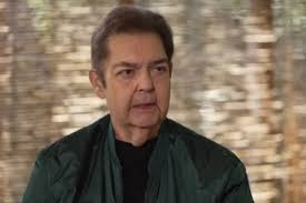 Outro Canal: Faustão faz rara aparição na TV para homenagear filho em programa no SBT