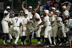 Former American League batting champion, 33, announces retirement from MLB