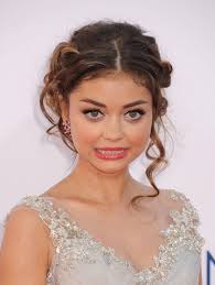 Sarah Hyland At Th Primetime Emmy Awards In Los Angeles. Is this Sarah Hyland the Actor? Share your thoughts on this image? - sarah-hyland-at-th-primetime-emmy-awards-in-los-angeles-1055906840