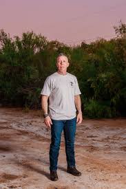 Ex-Border Patrol Chief Defends Record After Exit