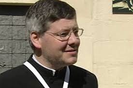 Stefan Koller, Pfarrer von Korneuburg (Bild: ORF NÖ) Pfarrer Stefan Koller: &quot;Ich werde das Gespräch mit den Anrainern suchen.&quot; - pfarrer_l_big