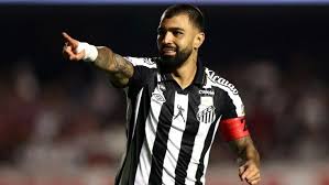 Gabigol voltou. Mas será que ele realmente tinha ido embora? Gabigol voltou? Números mostram nova fase no Santos