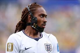 What has Djed Spence got on his face vs Ghana as England star wearing headguard explained