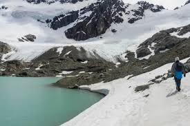 Tragedia en Tierra del Fuego: un guía local y una turista uruguaya murieron en el glaciar Vinciguerra