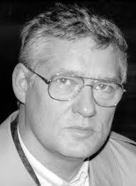 April 2001: Antonius Holtmann emeritiert --Pressedienst und Pressetermine