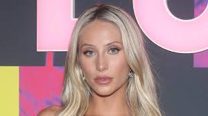 Alix Earle sends ex-boyfriend Braxton Berrios an olive branch after flirty Tom Brady videos