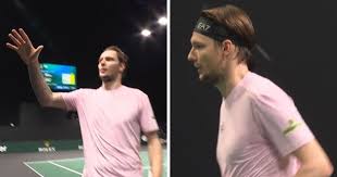 Alexander Bublik Advances at Paris Masters Amidst Handshake Controversy