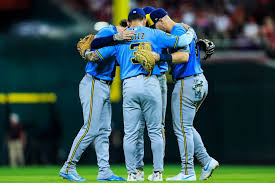 How Brewers Won 10-7 Without a Home Run