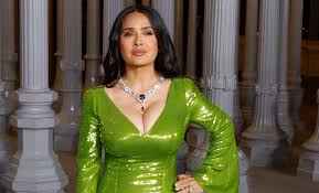 Salma Hayek’s ‘quiet silver sweep’ is the most youthful way to ease into grey