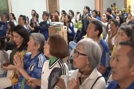 Veja reação na Embaixada do Japão ao 1º gol contra o Brasil