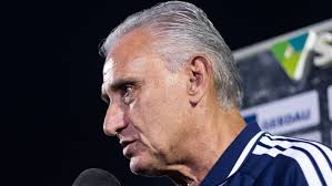 Atacante sofre lesão muscular, e Tite tem mais um desfalque no Cruzeiro