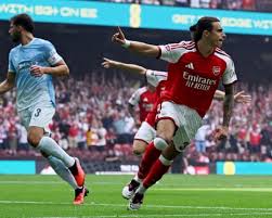 (6) Arsenal v Manchester City: Community Shield – live — The Guardian