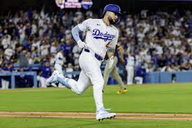 Dodgers overcome Roki Sasaki’s poor performance to rout Padres