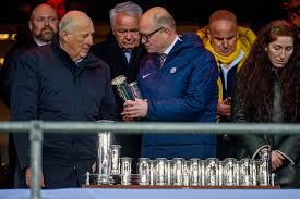 Kongen kommer til cupfinalen