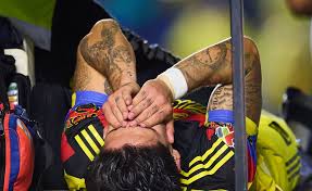 ¡Se rompió Víctor Dávila! El chileno salió entre lágrimas en el carrito de las desgracias