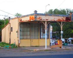 Image of Shell gas station in California