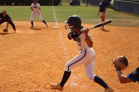 Augusta University Softball Splits Doubleheader at Lander, Terrell Signs with Lander Esports