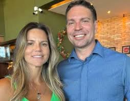 Com ex-deputado foragido, PL lança esposa de Ramagem como candidata