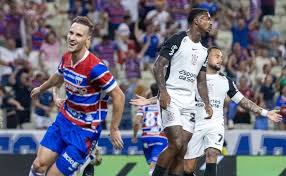 Corinthians tropieza: Fortaleza aprovecha errores y se aleja del descenso