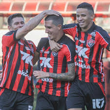 Giro da rodada: Vitória bate Galícia e garante segunda melhor campanha no Baiano