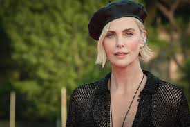 Hollywood Icon, 49, Has Scathing Words for Director