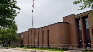 MMSD approves policy to ban cellphones during school day