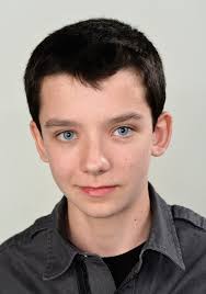 Asa Butterfield Height - How Tall