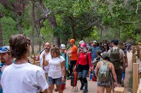 Zion National Park Prepares for Memorial Day Weekend Crowds