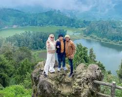 Gambar Batu Ratapan Angin Dieng