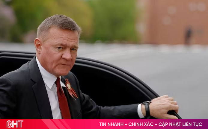 Bộ trưởng Nga 'tự sát' bí ẩn sau khi bị cách chức