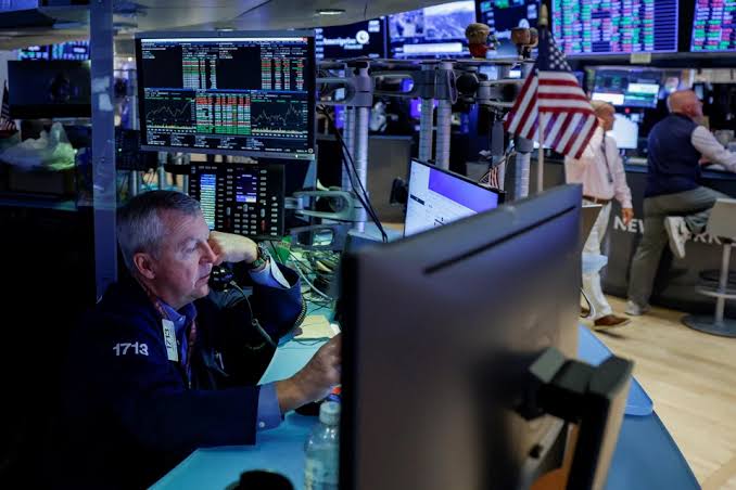 Global equities rally despite rising bond yields; US earnings growth expectations double to 24% amid inflation fears