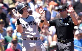 Detailing Yankees’ 13-run inning that started with 12 batters reaching safely