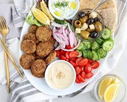 Image of Falafel platter