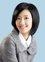 She is the granddaughter of Kuomingtang general Kwai Yong-Qing. She graduated from the College of Foreign Languages and Literature of Taiwan Tamkang ... - 1d828e145a3b407f8550d797d09fe215