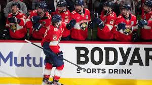¡Panteras Bicampeonas! Fin de la sequía canadiense en la Stanley Cup - Imagen principal del artículo