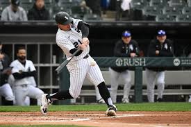 Padres Sign Austin Hays To Major League Deal