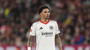 Where to stream Napoli vs. Frankfurt Champions League match free today